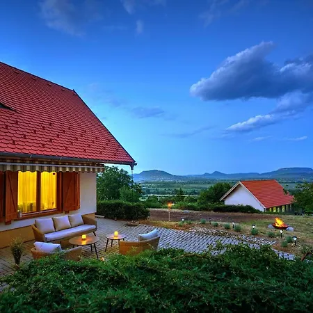 Βίλα Oereghegyi Panorama Villa, Balatonederics