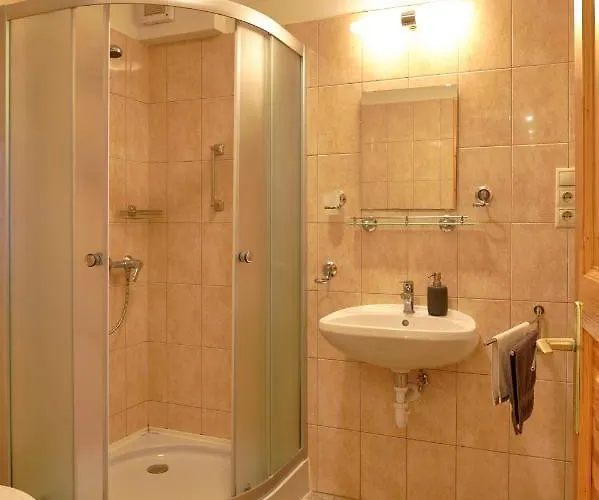 Oereghegyi Panorama Villa, וילה בלטונדריץ'